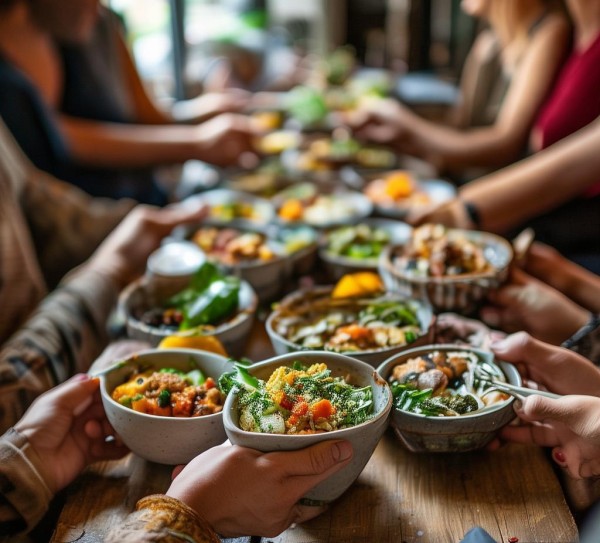 食小拾，品质生活，触手可及的餐饮体验